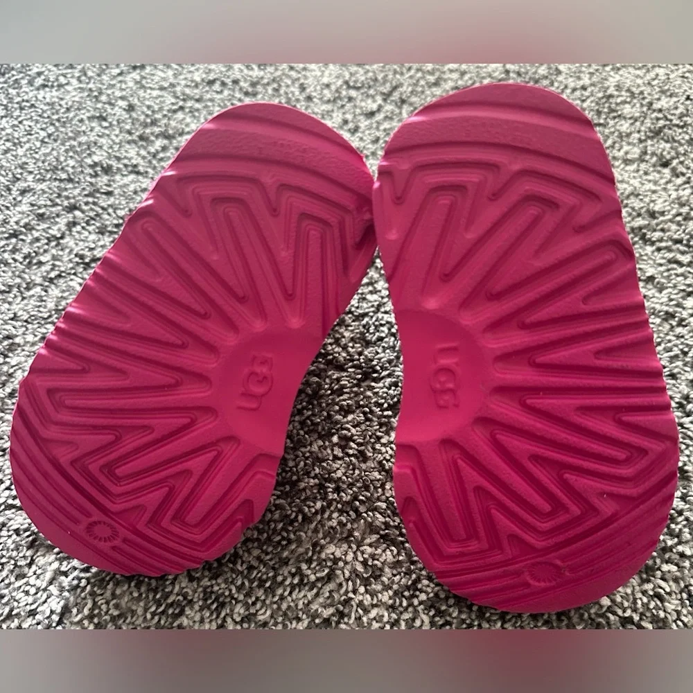 Like Brand New UGG Classic Pink Boot Toddler Size 6